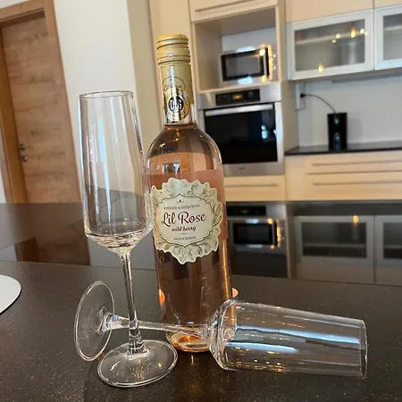 Rohrbacher Herz Ii Berg bei Rohrbach